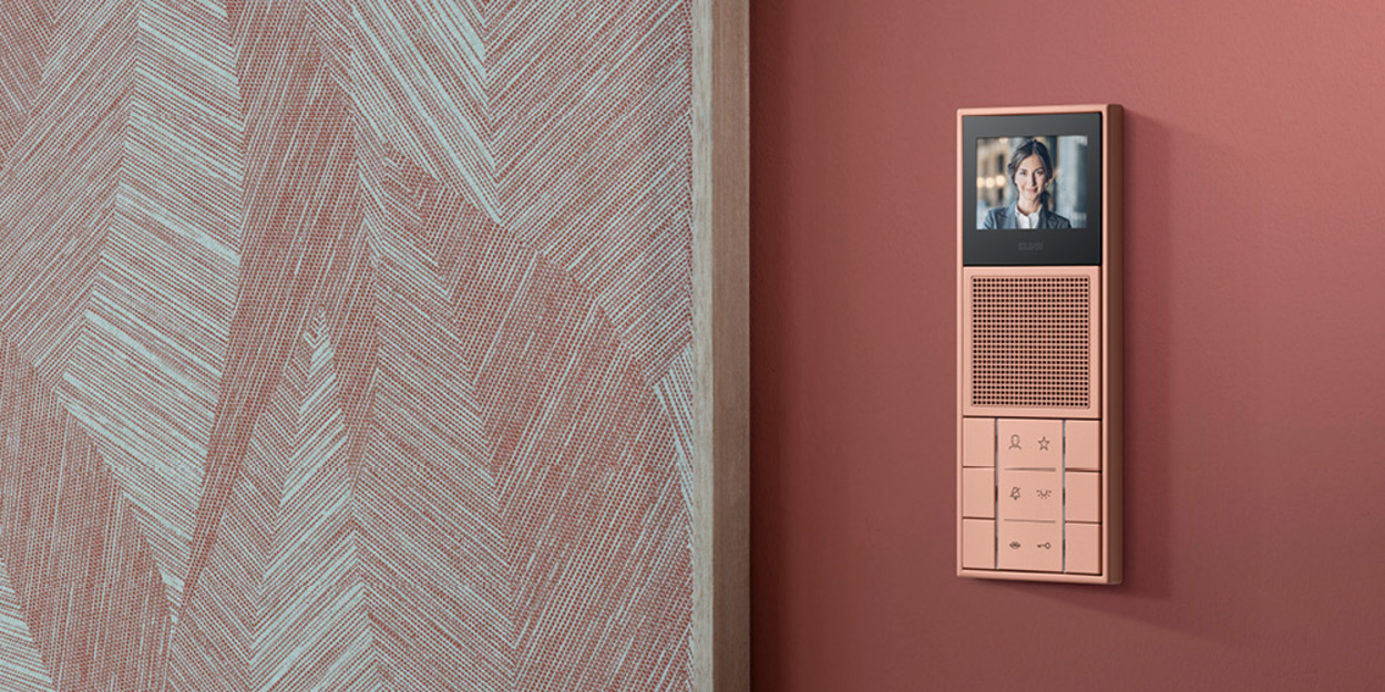 JUNG Türkommunikation bei Lim Prüftechnik GmbH in Griesheim